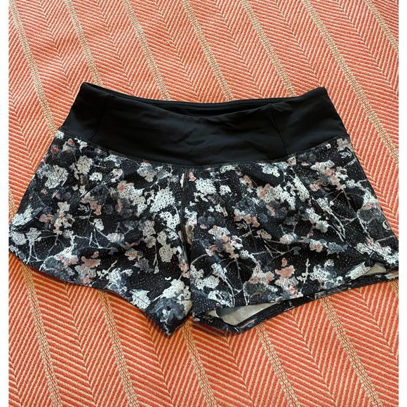 Lululemon athletica Flrsl Spritz short - Picture 2 of 4